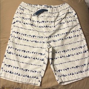 Shark tooth print shorts